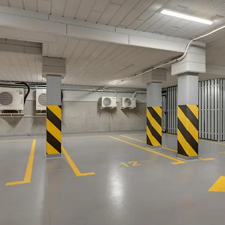 Luxury Plaza41 Prostywynajem Lägenhet *